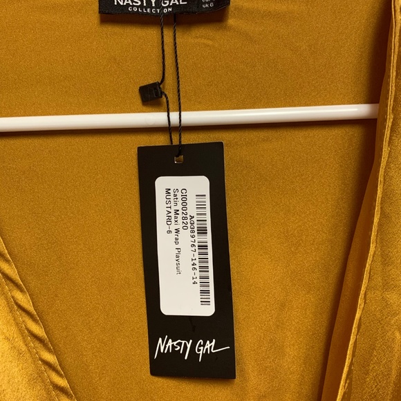 SOLD OUT/NWT: Nasty Gal Maxi Yellow Romper, Size 2 - Picture 6 of 7